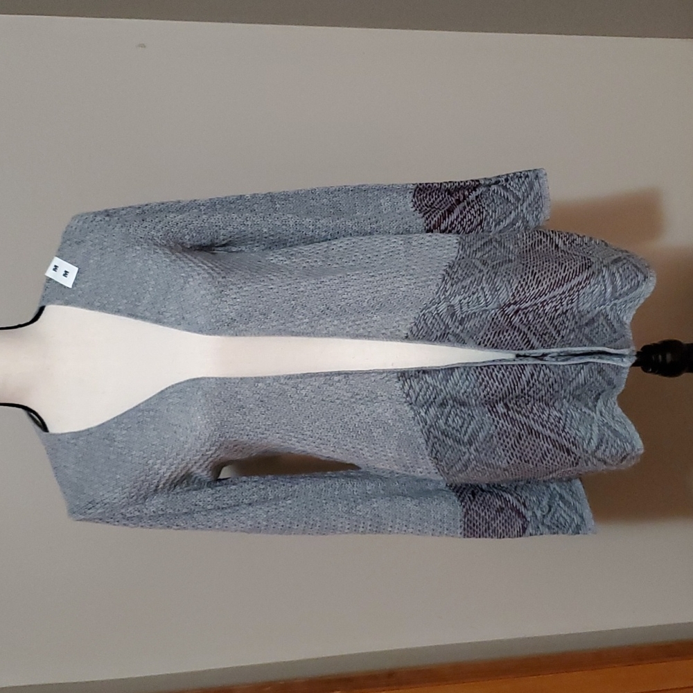 NWT Zumiez Trillium Cardigan